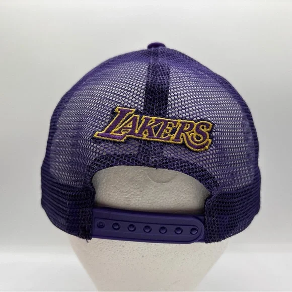 Los Angeles Lakers NBA Ultra Game Unisex Purple Embroidered SnapBack Hat OSFM - Picture 4 of 8
